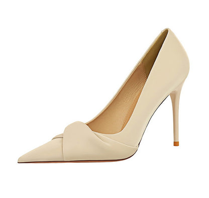 Slim Fit Low Cut Pointed Toe Stiletto Heel