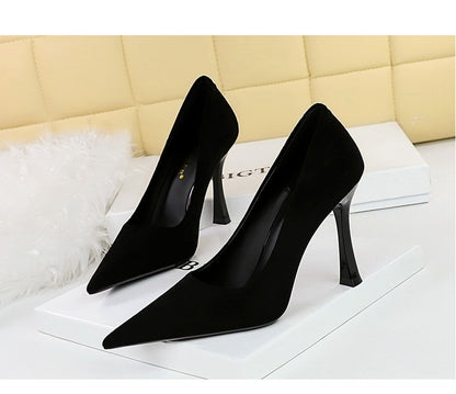 Wine Glass Heel Shallow Mouth Pointed Toe