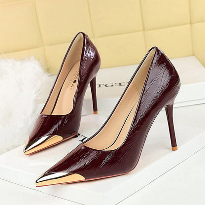 Tilta Metal Pointed Stiletto
