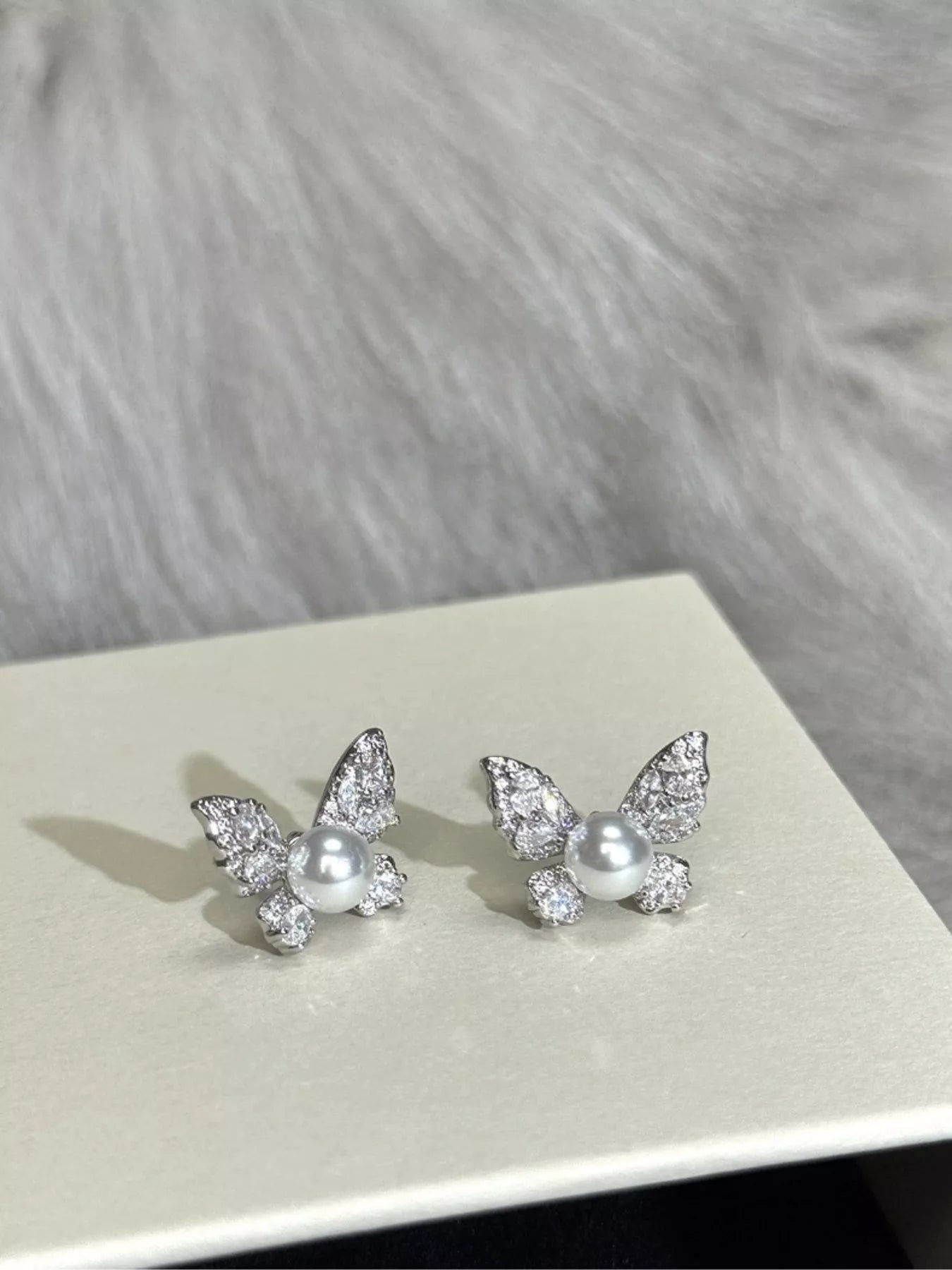e19d80076cf74d57ac8a40ecca75d794-Max-Origin