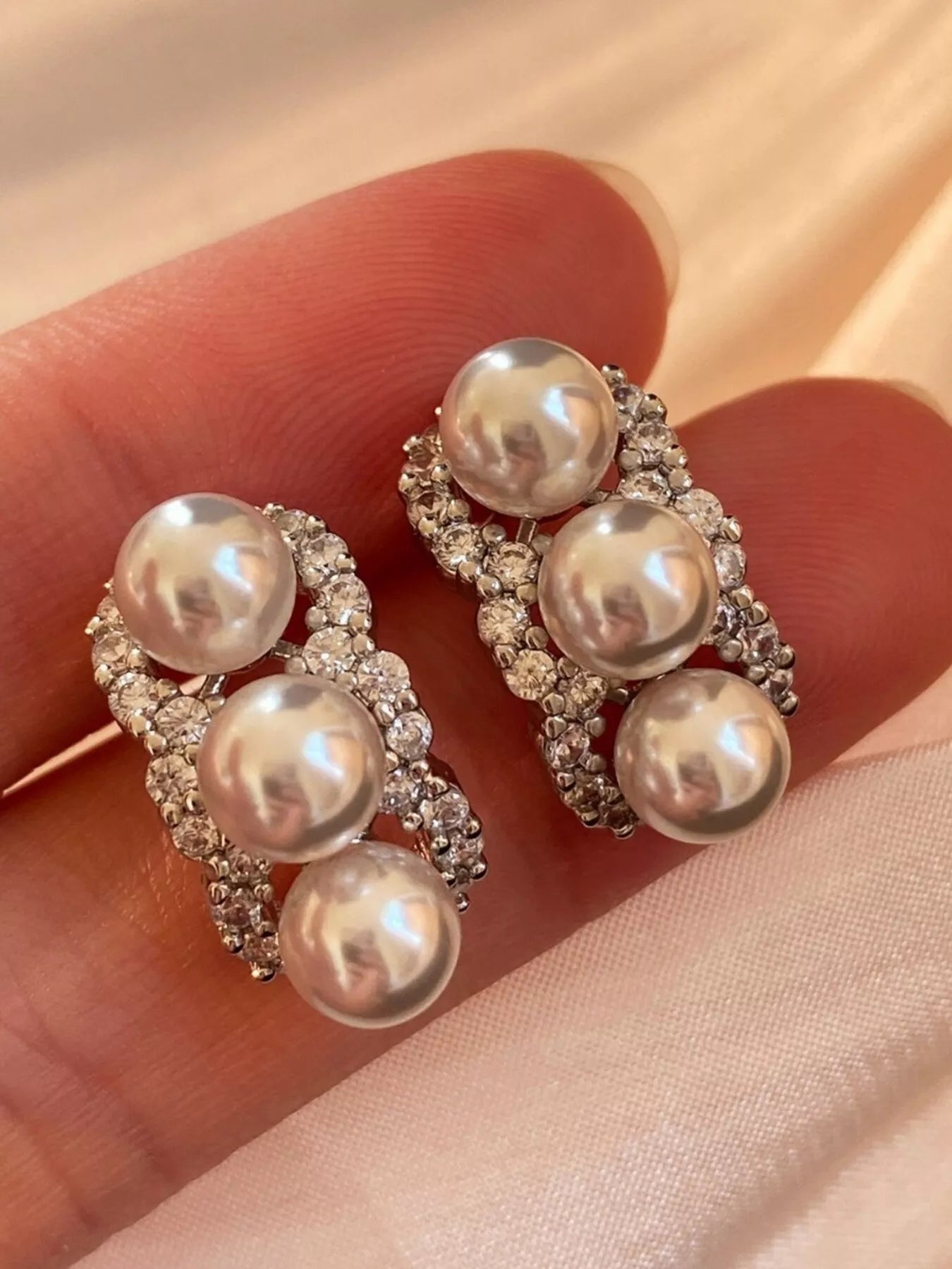 ec53c556a0ca422681c0f484e06068a6-Max-Origin