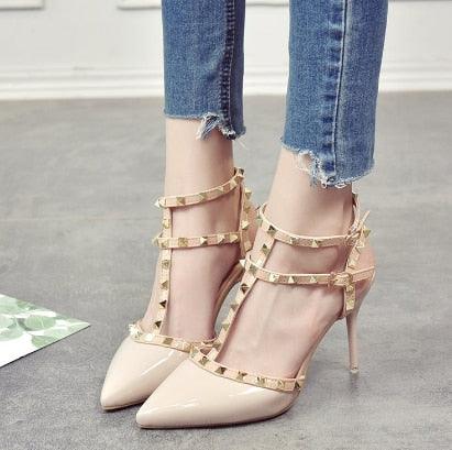 Valentinian Closed Toe Pointy Heels With Adjustable Strap